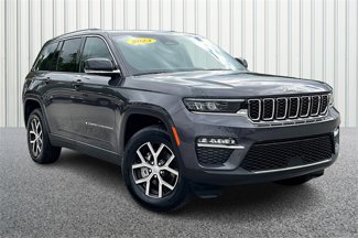 Used 2023 Jeep Grand Cherokee Limited image 1