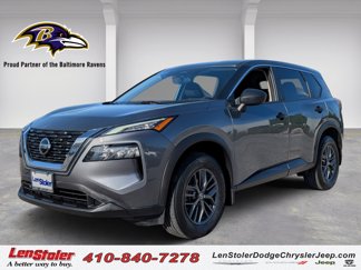 Used 2021 Nissan Rogue S image 1