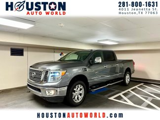 Used 2017 Nissan Titan SL image 1