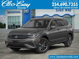 Used 2022 Volkswagen Tiguan SE image 1