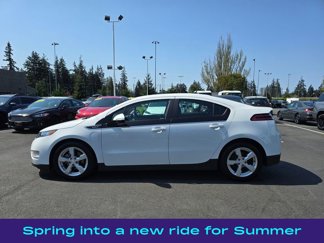 Used 2014 Chevrolet Volt w/ Enhanced Safety Package 2 image 1