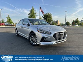 Used 2019 Hyundai Sonata SE image 1