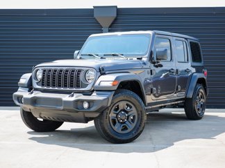 Used 2025 Jeep Wrangler Sport image 1