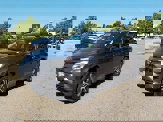 Used 2016 Toyota RAV4 LE image 1