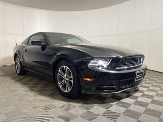 Used 2013 Ford Mustang Coupe image 1