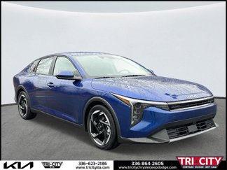 New 2025 Kia K4 EX image 1