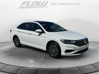 Certified 2021 Volkswagen Jetta SE w/ SE Cold Weather Package image 1