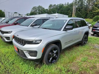 New 2024 Jeep Grand Cherokee Altitude image 1