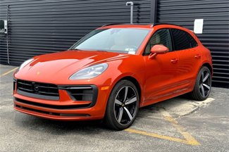 Used 2025 Porsche Macan S image 1