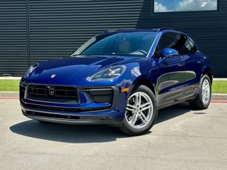 Certified 2024 Porsche Macan image 1