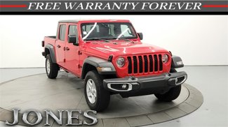 Used 2023 Jeep Gladiator Sport image 1