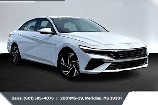 New 2025 Hyundai Elantra SEL image 1