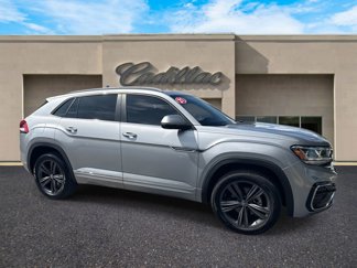 Used 2021 Volkswagen Atlas Cross Sport SE w/ Panoramic Sunroof Package image 1