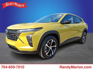 Used 2024 Chevrolet Trax RS w/ Driver Confidence Package image 1