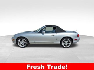 Used 2004 MAZDA MX-5 Miata LS image 1
