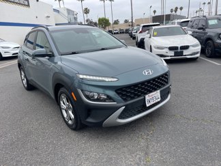 Used 2022 Hyundai Kona SEL image 1