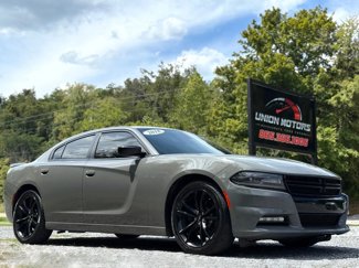 Used 2018 Dodge Charger SXT Plus w/ Blacktop Package image 1