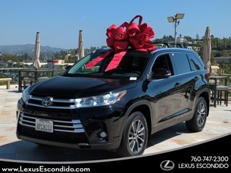 Used 2019 Toyota Highlander XLE image 1