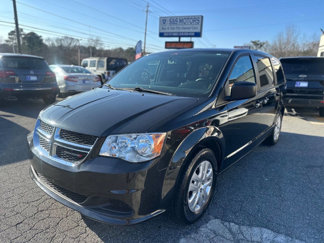 Used 2018 Dodge Grand Caravan SE w/ UConnect Hands-Free Group image 1