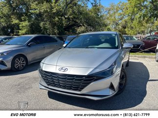 Used 2022 Hyundai Elantra SEL image 1