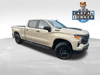 Used 2023 Chevrolet Silverado 1500 Custom Trail Boss w/ LPO, Dark Essentials Package image 1