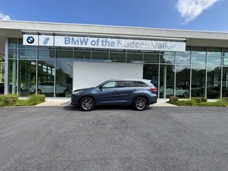 Used 2018 Toyota Highlander AWD V6 image 1