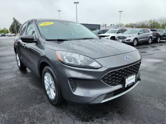 Used 2022 Ford Escape SE image 1