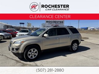Used 2010 Saturn Outlook XE image 1