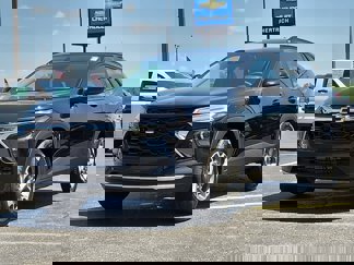 New 2025 Chevrolet Trax LT w/ Driver Confidence Package image 1