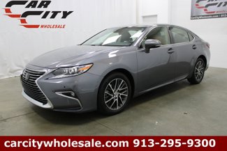 Used 2016 Lexus ES 350 image 1