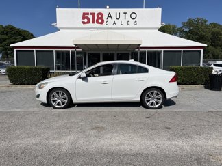 Used 2011 Volvo S60 T6 image 1
