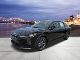 New 2025 Kia K4 LXS image 1