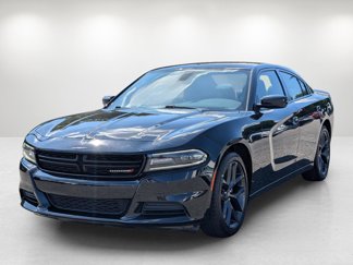 Used 2019 Dodge Charger SXT image 1