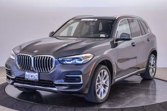 Certified 2022 BMW X5 xDrive40i w/ Parking Assistance Package image 1