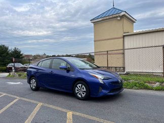 Used 2016 Toyota Prius Three Touring image 1