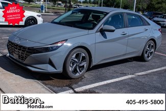 Used 2023 Hyundai Elantra SEL w/ Convenience Package image 1