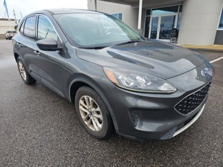 Used 2020 Ford Escape SE image 1