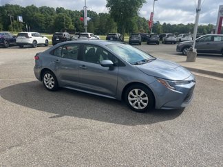 Used 2021 Toyota Corolla LE image 1