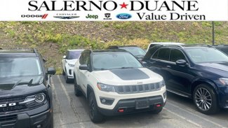 Used 2021 Jeep Compass Trailhawk w/ Convenience Group image 1