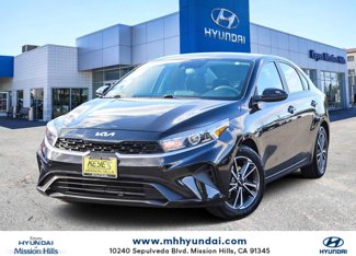 Used 2022 Kia Forte LXS image 1