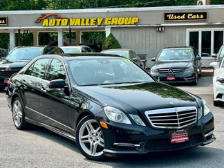 Used 2013 Mercedes-Benz E 350 4MATIC Sedan image 1