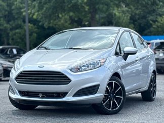 Used 2017 Ford Fiesta SE image 1