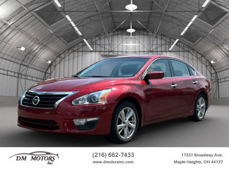 Used 2013 Nissan Altima 2.5 SV image 1