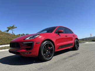 Used 2018 Porsche Macan GTS image 1
