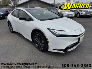 Used 2023 Toyota Prius XLE image 1