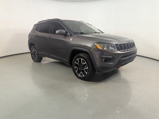 Used 2020 Jeep Compass Trailhawk image 1