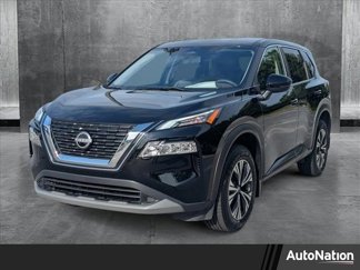 Used 2023 Nissan Rogue SV image 1