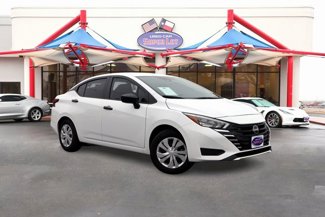 Used 2025 Nissan Versa S image 1