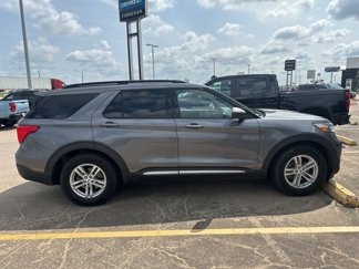 Used 2021 Ford Explorer XLT w/ Equipment Group 202A image 1