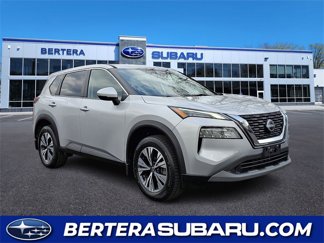 Used 2022 Nissan Rogue SV image 1
